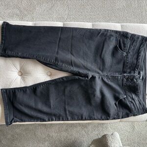 d. jeans  Women’s Black Capris